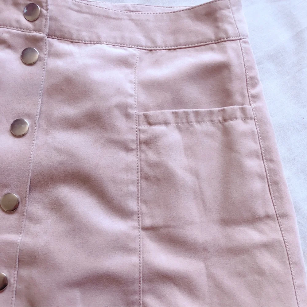 3 for $25 : divided h&m ⋆ faux suede skirt